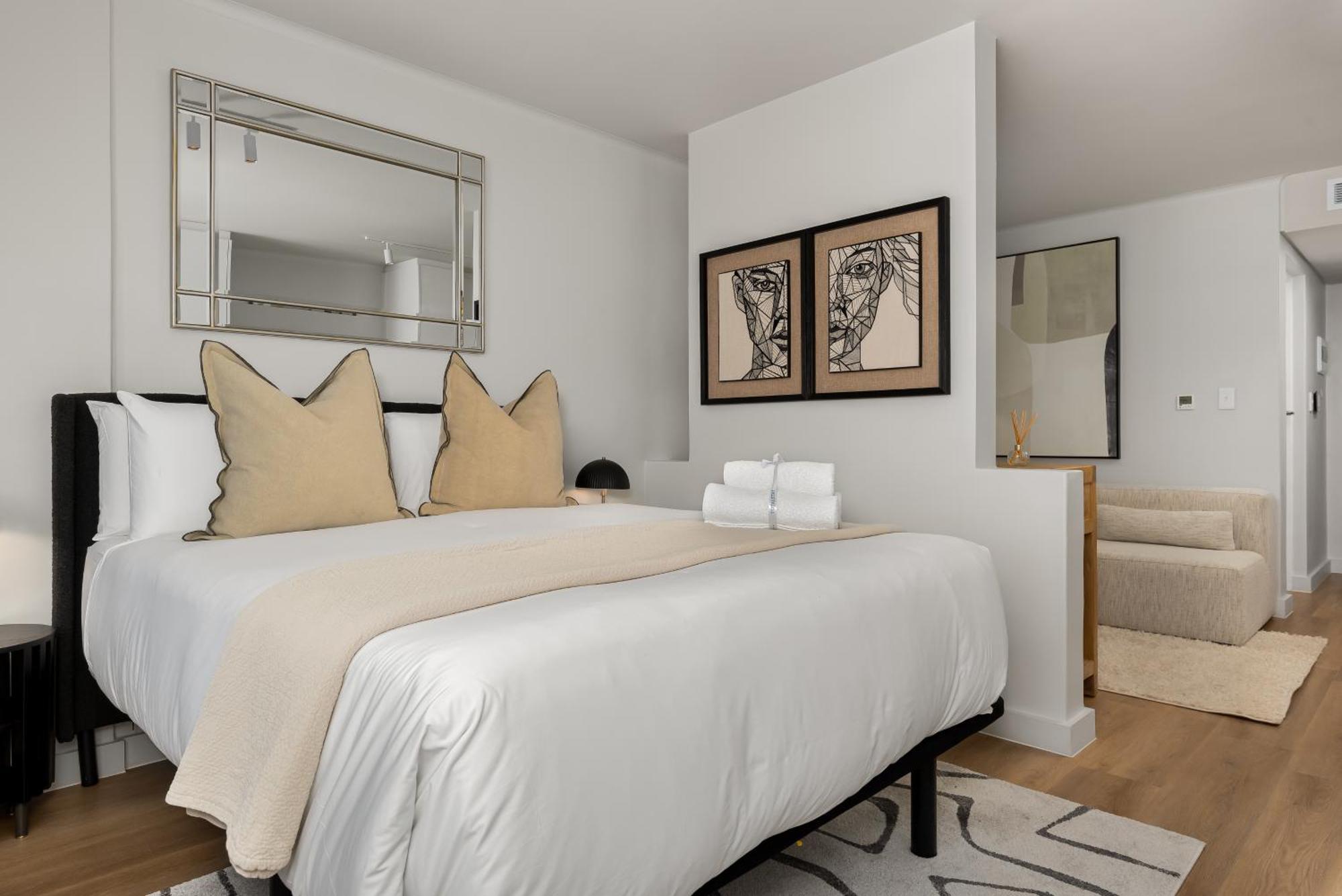 The Tokyo Aparthotel By Totalstay Кейптаун Екстериор снимка