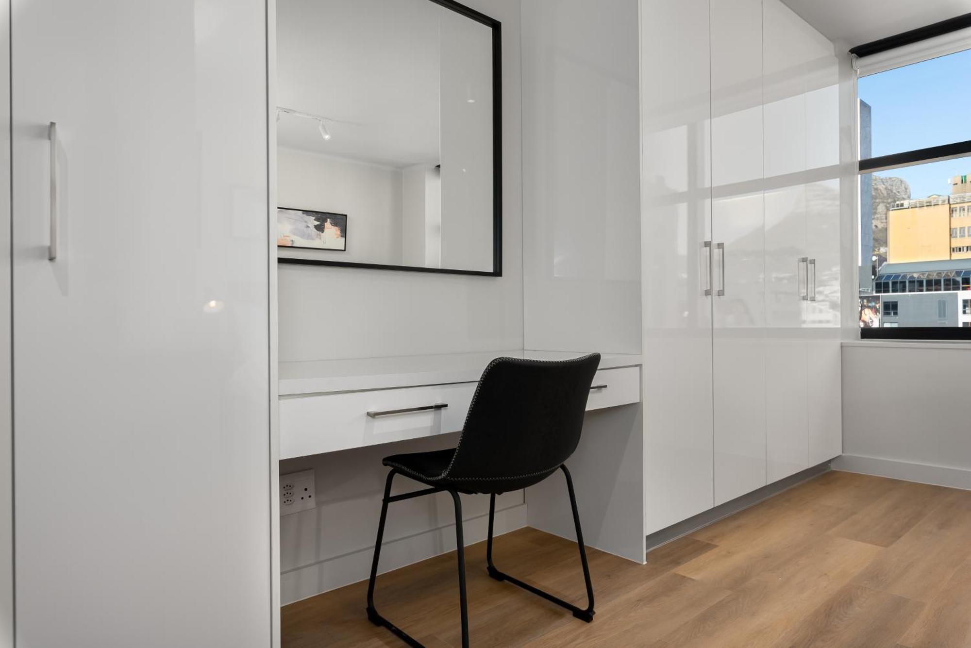 The Tokyo Aparthotel By Totalstay Кейптаун Екстериор снимка