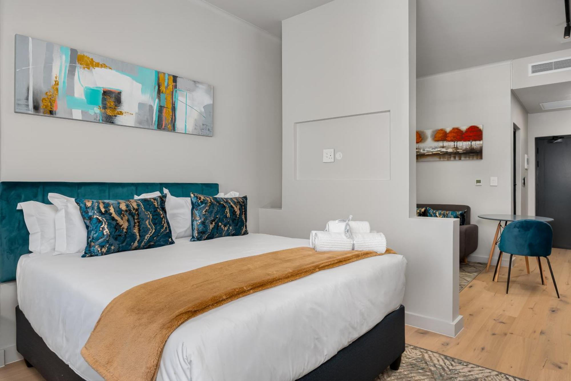The Tokyo Aparthotel By Totalstay Кейптаун Стая снимка