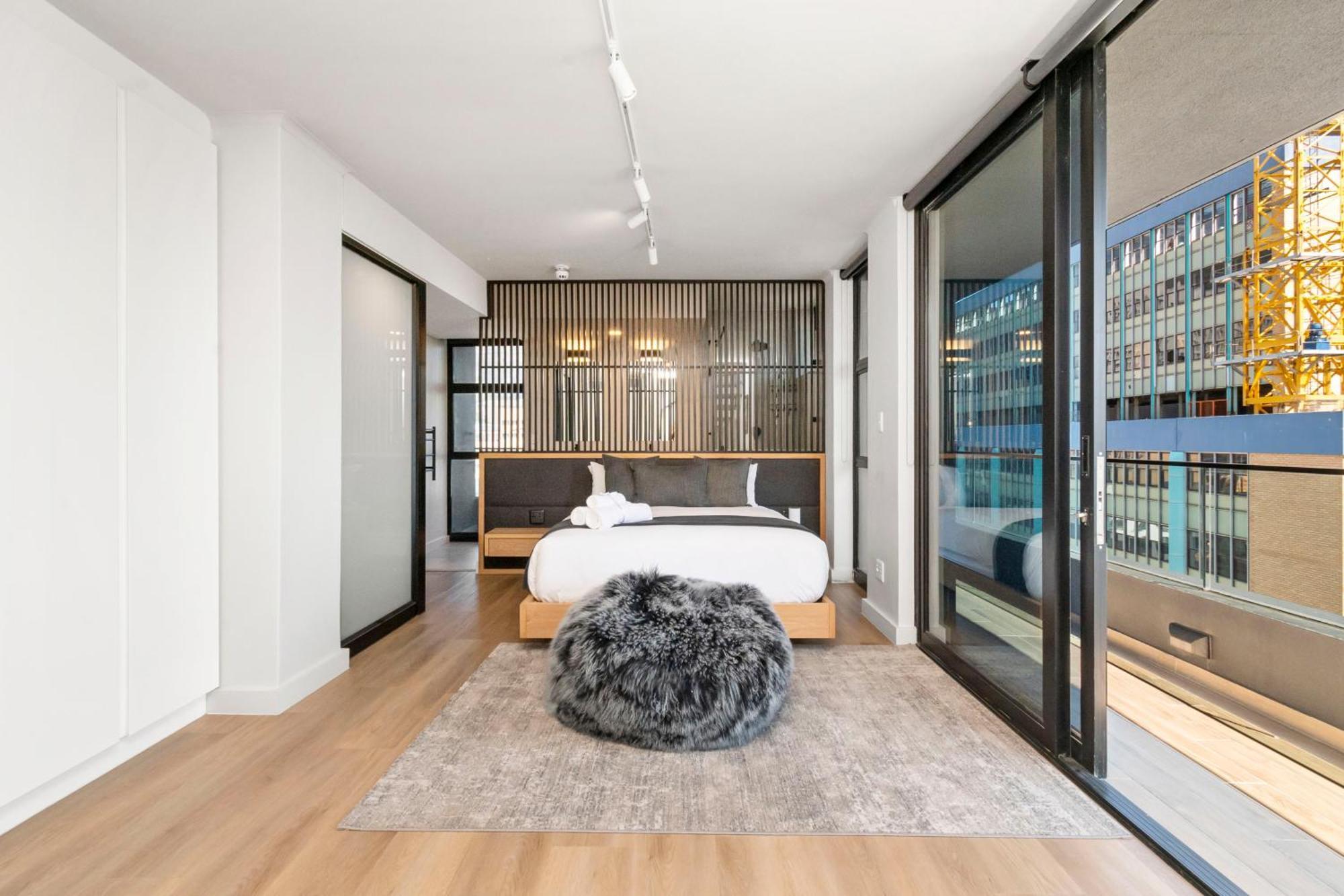 The Tokyo Aparthotel By Totalstay Кейптаун Екстериор снимка